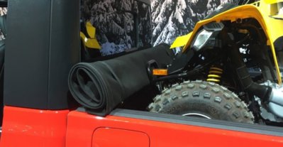 Jeep-Gladiator-Tonneau-Cover-780x405.jpg