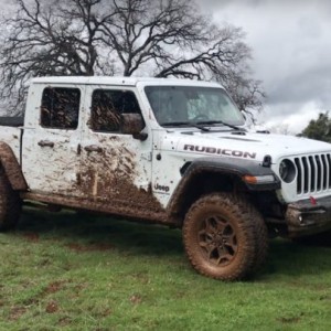 2020-Jeep-Gladiator